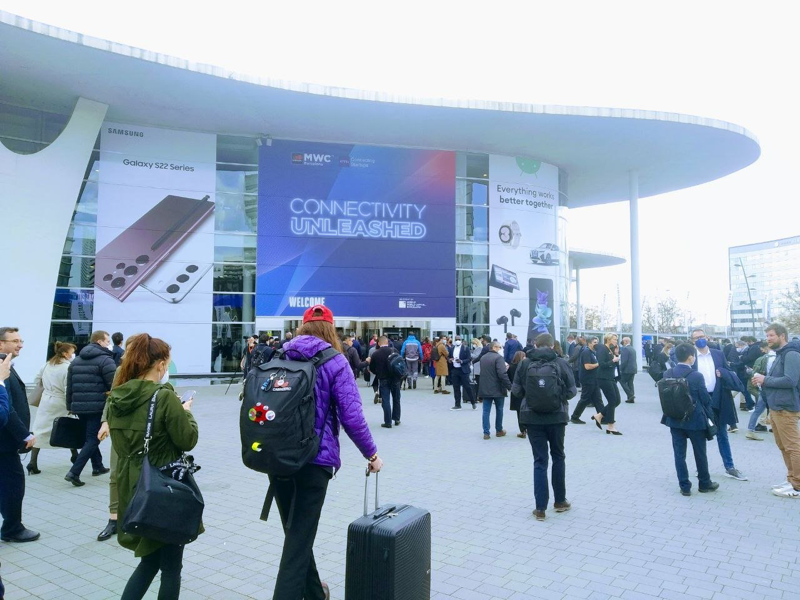 Attendees at MWC22